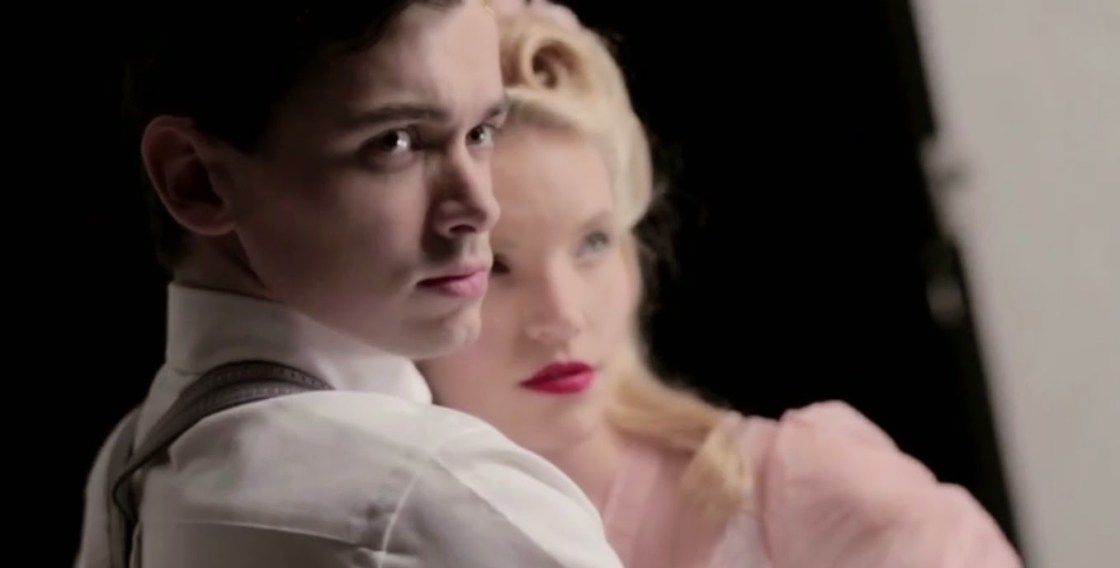 Belle & Sebastian - Nobody's Empire