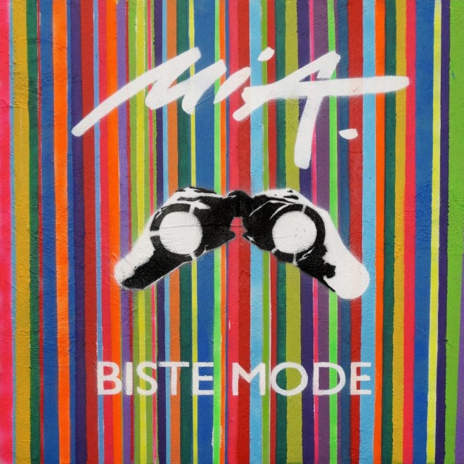 MIA. - Biste Mode