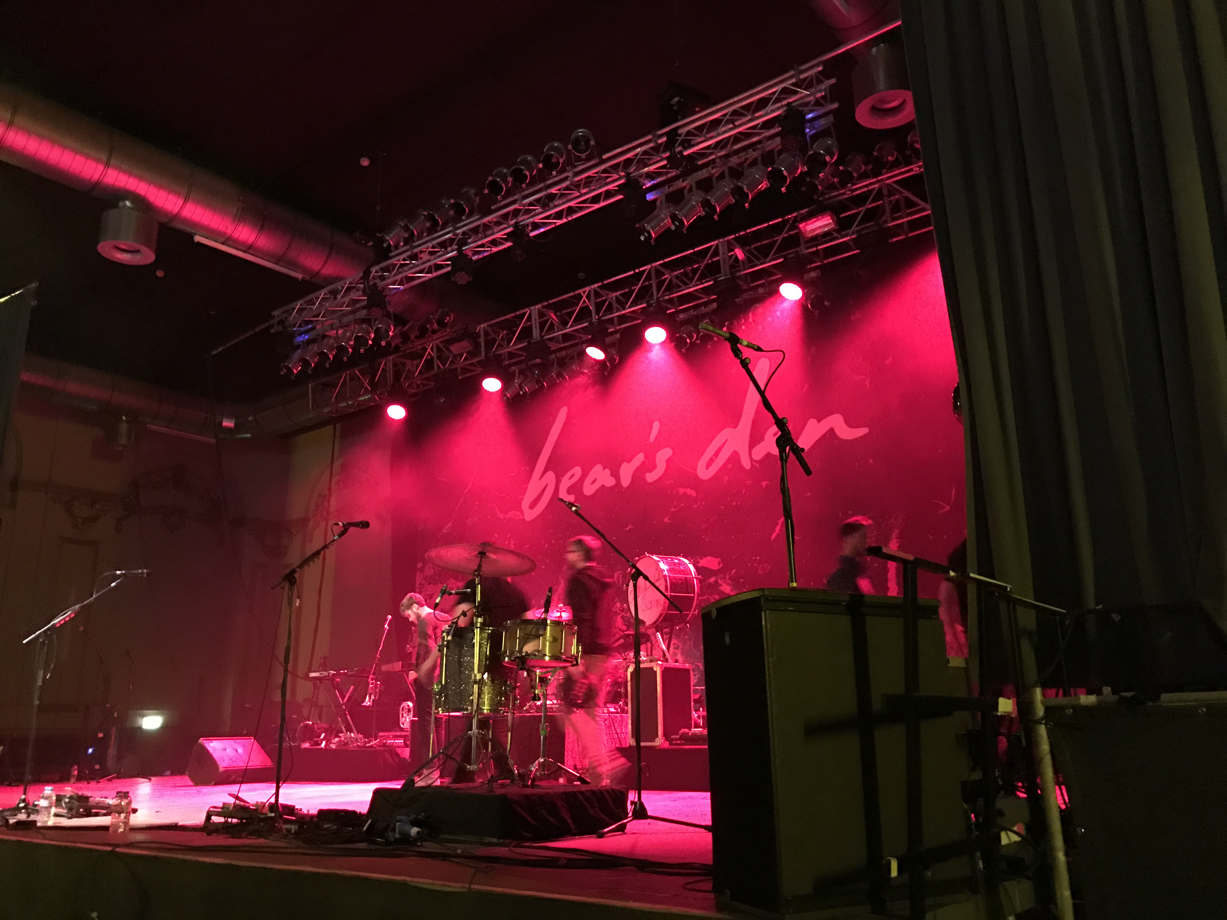 Bear's Den @Huxley's Neue Welt Berlin