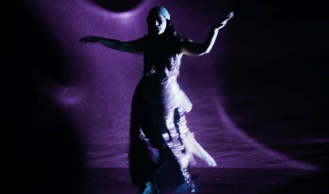 Jessie Ware - Automatic (Music Video)